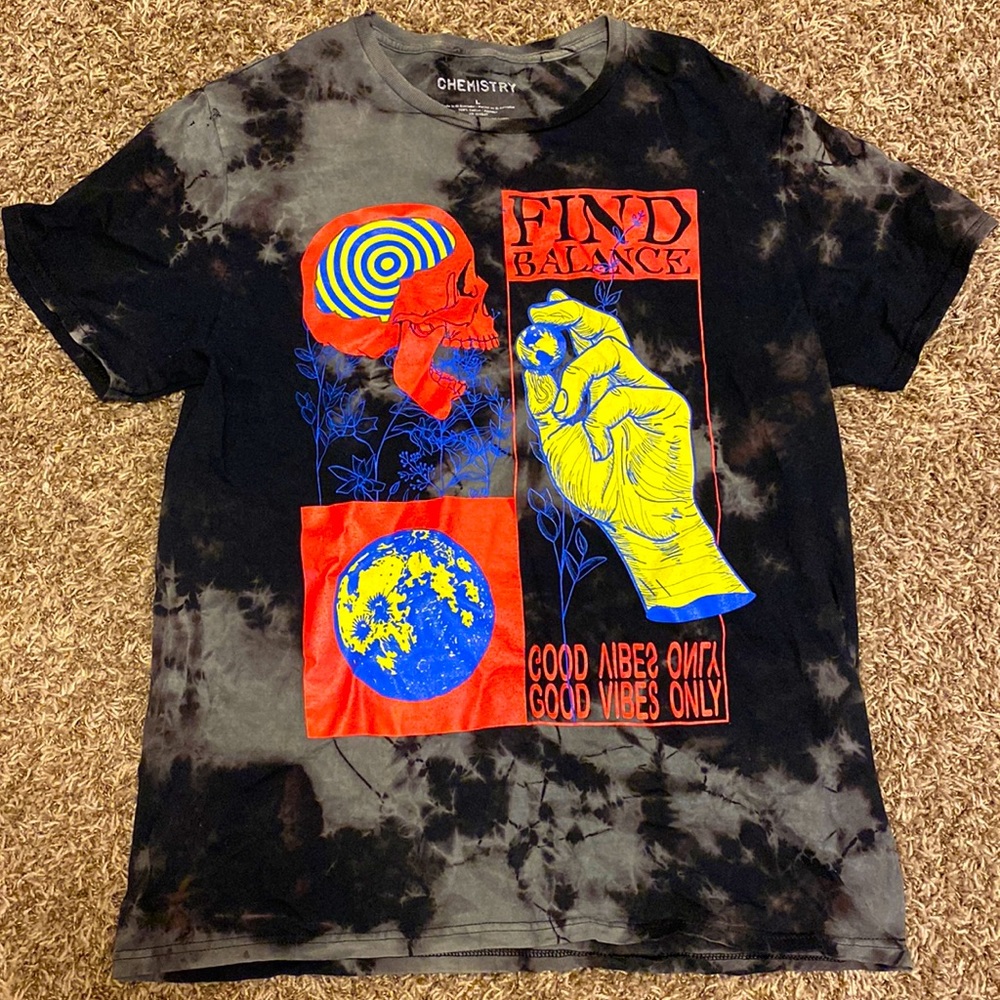 Super cool graphic tee
